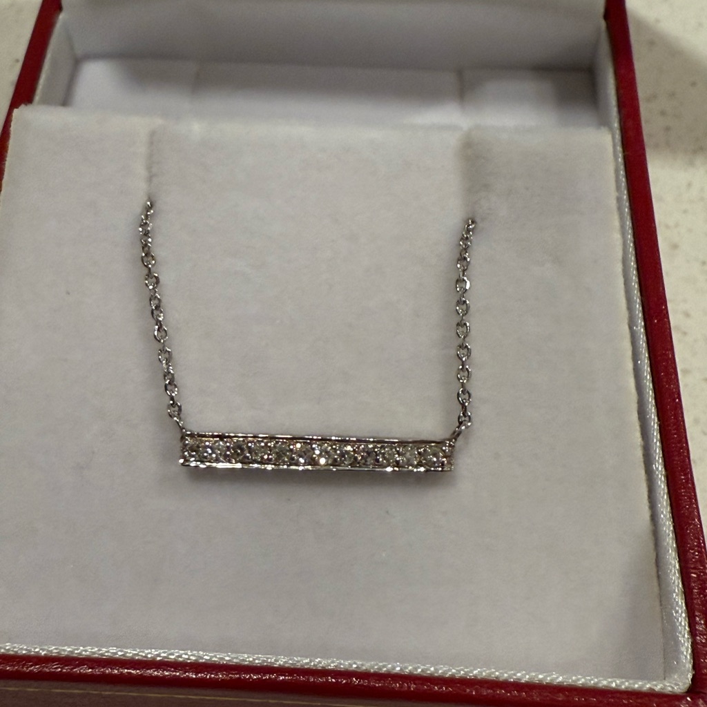 Sterling Silver Necklace With Sparkling Diamond 1 Inch Bar